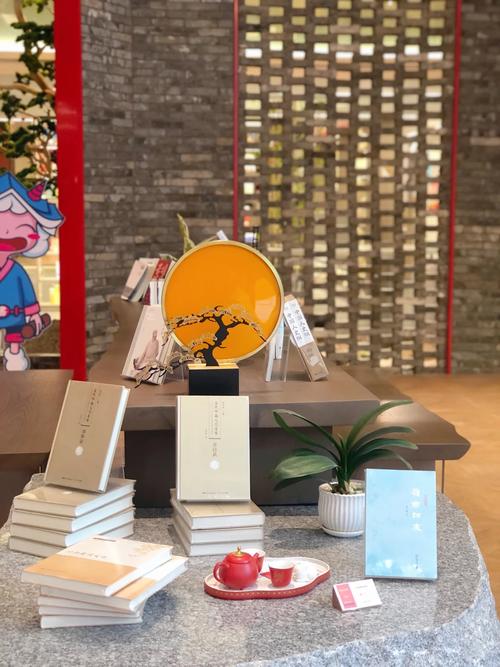 新華書店 從書香殿堂到文體用品的多元服務(wù)探索